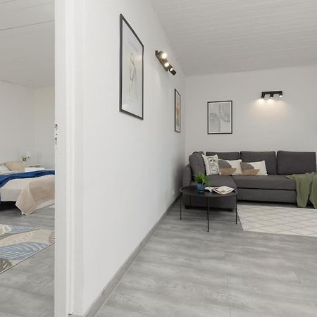 Metro Plac Wilsona Apartments Mickiewicza By Noclegi Renters Varsóvia Exterior foto