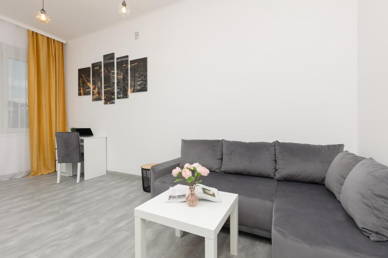 Metro Plac Wilsona Apartments Mickiewicza By Noclegi Renters Varsóvia Exterior foto