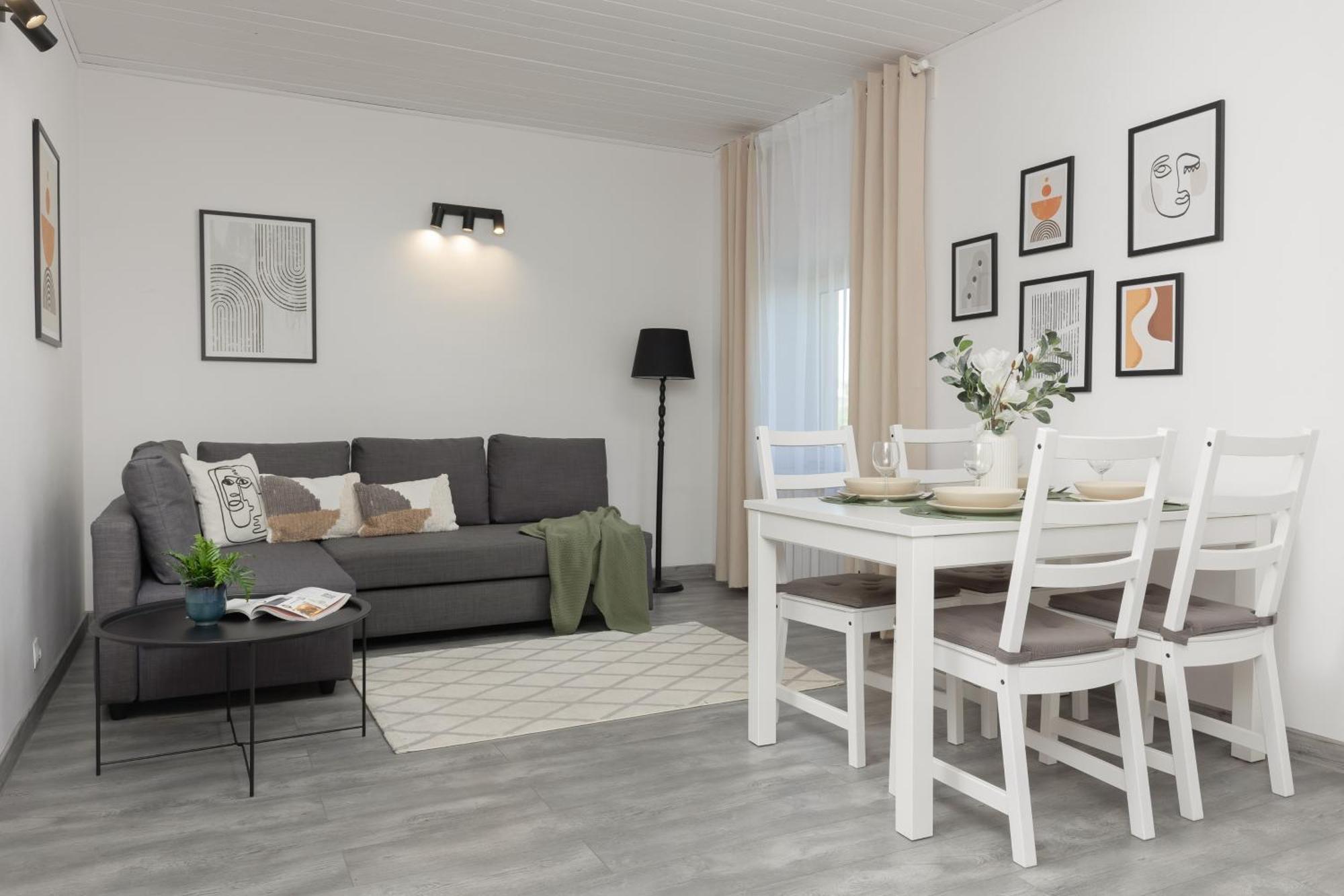 Metro Plac Wilsona Apartments Mickiewicza By Noclegi Renters Varsóvia Exterior foto
